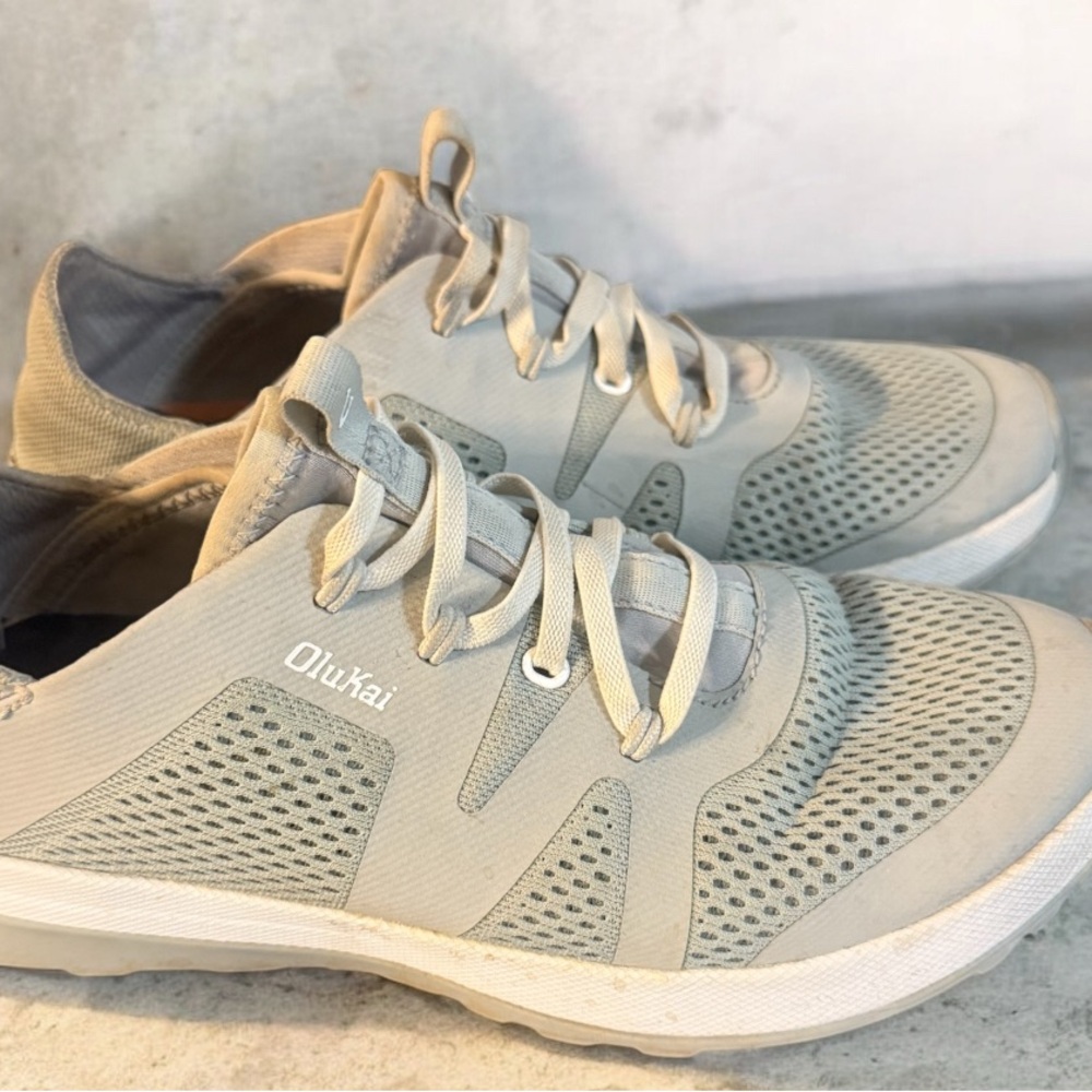Olukai Hula Shoes Womens Size 8.5 Mesh Athletic Walking Lightweight Sneakers - Picture 2 of 7